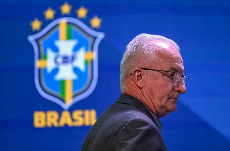 Dorival convoca seleção para jogos contra Chile e Peru