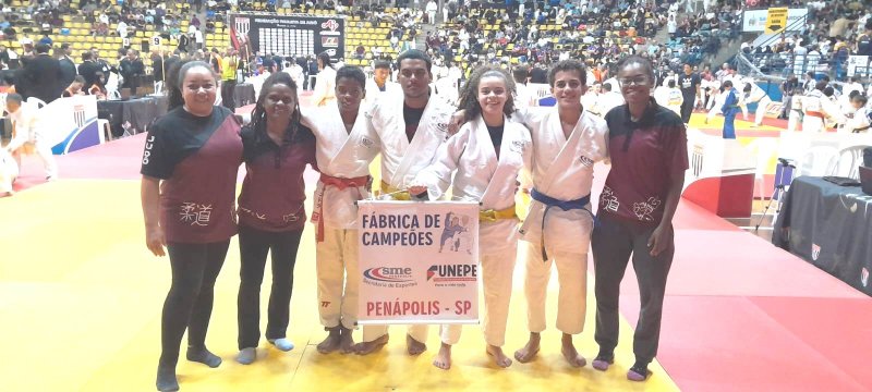 Judocas de Penápolis participam de disputas em São Bernardo do Campo