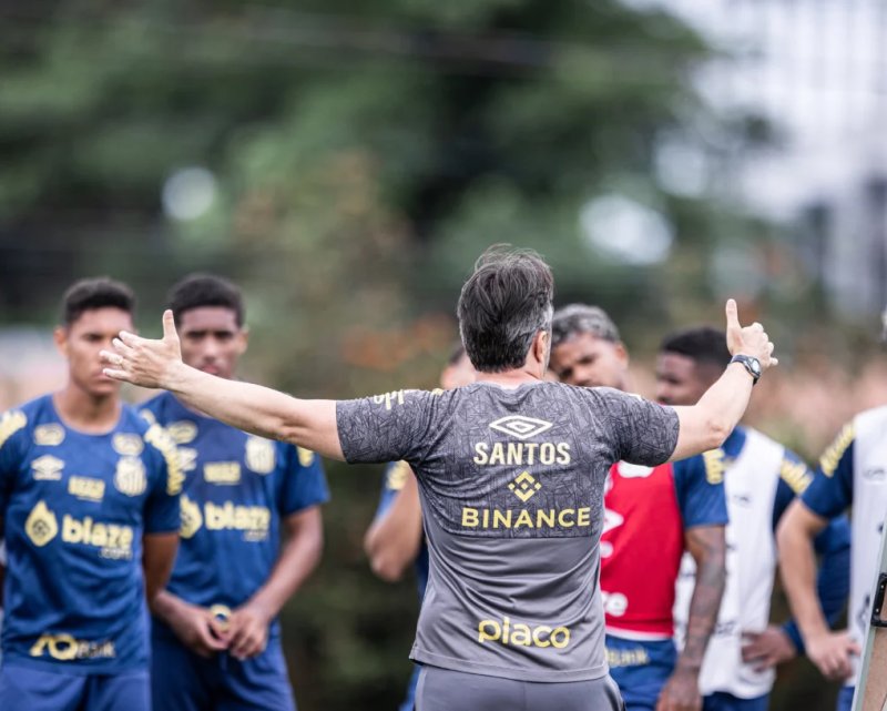 Santos enfrenta o Sport fora de casa