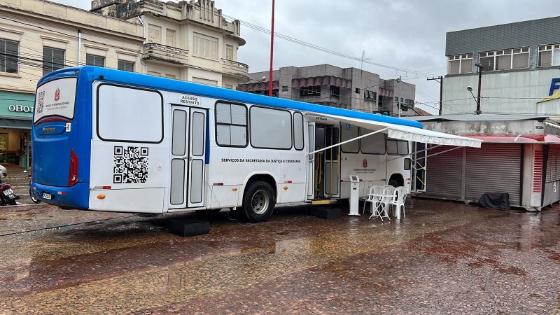 Municípios de Guaraçaí e Glicério recebem o ônibus do projeto Cidadania Itinerante