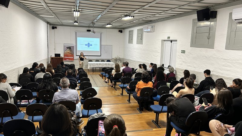 Curso de Pedagogia da Funepe é contemplado em edital PIBID e oferece Bolsa de Incentivo à Docência