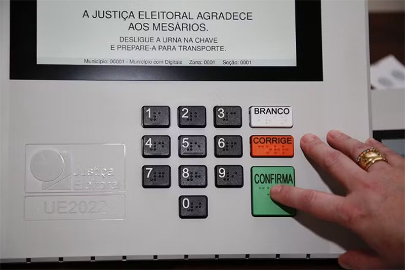 Eleições Municipais - 2º turno: número de abstenções, brancos e nulos é maior que os votos recebidos pelo prefeito eleito em Rio Preto