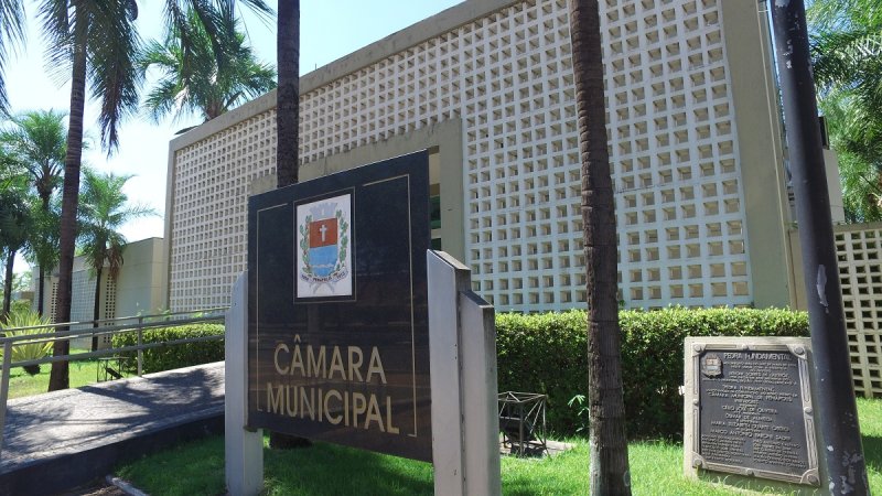 Câmara Municipal de Penápolis abre processo seletivo para contratação de estagiários