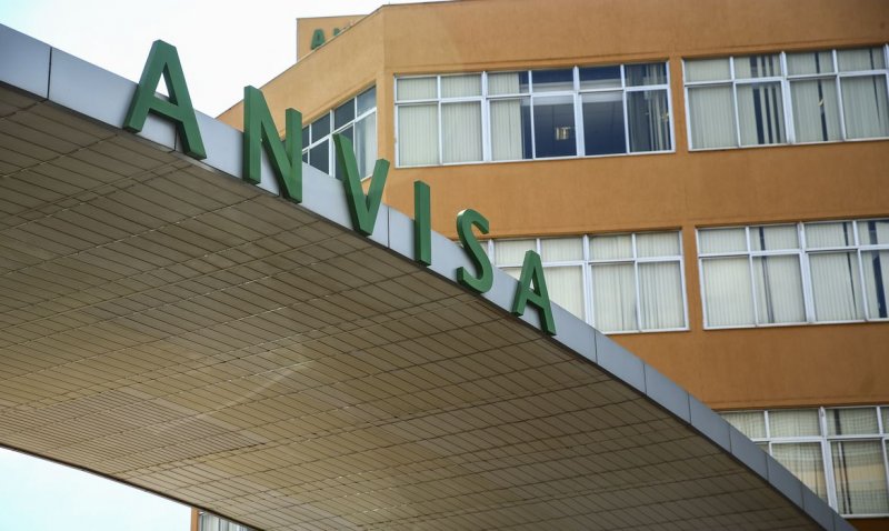 Incor pede autorização à Anvisa para testes clínicos de vacina spray