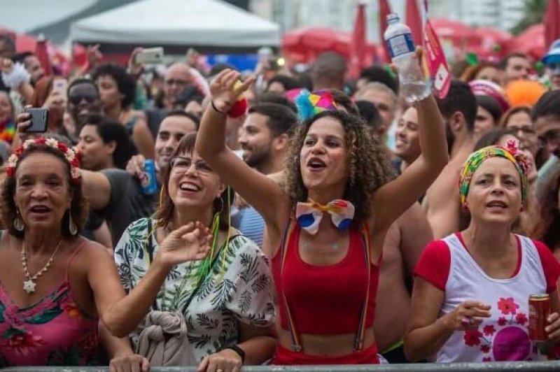 Prefeitura do Rio cancela Carnaval de rua devido à Covid pelo 2º ano