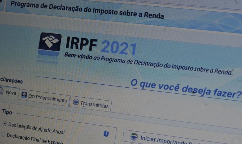 Sem correção, IR atingirá quem recebe menos de R$ 2 mil por mês