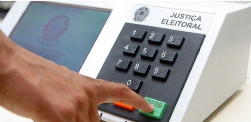 Eleitor é impedido de votar após voto ser computado com nome homônimo