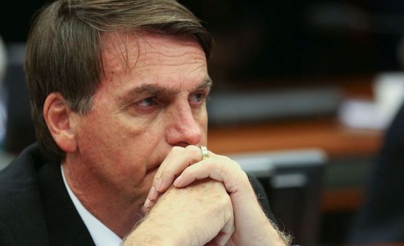 Popularidade de Bolsonaro tem o pior índice nos últimos quatro anos na internet