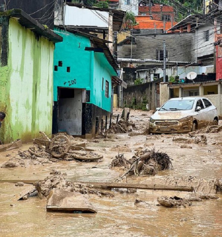 Mortes após chuva no litoral de SP chegam a 36; mais de 1,7 mil precisaram deixar suas casas