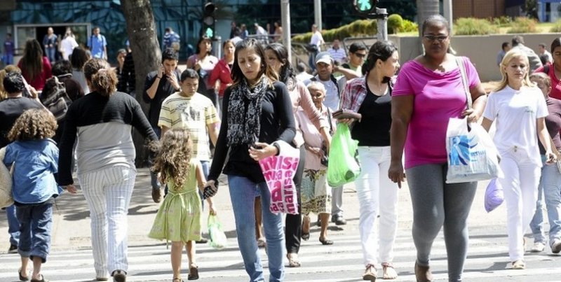 Um quinto da população feminina brasileira mora no Estado de SP, aponta levantamento