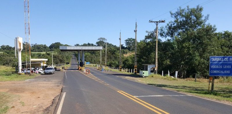 Justiça manda fechar pedágio de Tabapuã e motoristas trafegam sem pagar taxa de R$ 4,10