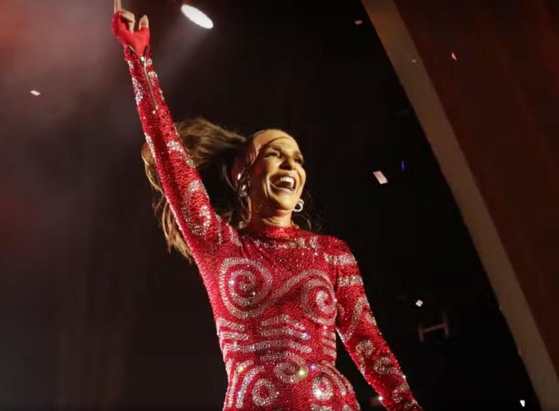 Ivete Sangalo anuncia show em São José do Rio Preto