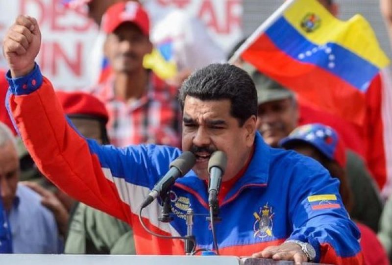 Maduro vence eleição na Venezuela, diz órgão eleitoral; oposição denuncia fraude