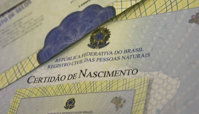 Brasil avança rumo à universalização do registro de nascimentos, aponta Censo do IBGE