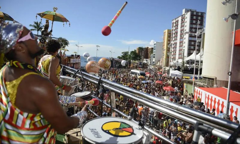 TV Brasil Internacional transmite carnaval para o público no exterior